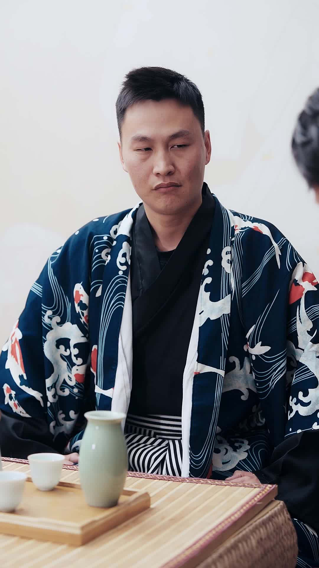 Tập 70 - Người Kế Thừa và Cuộc Hôn Nhân Giả